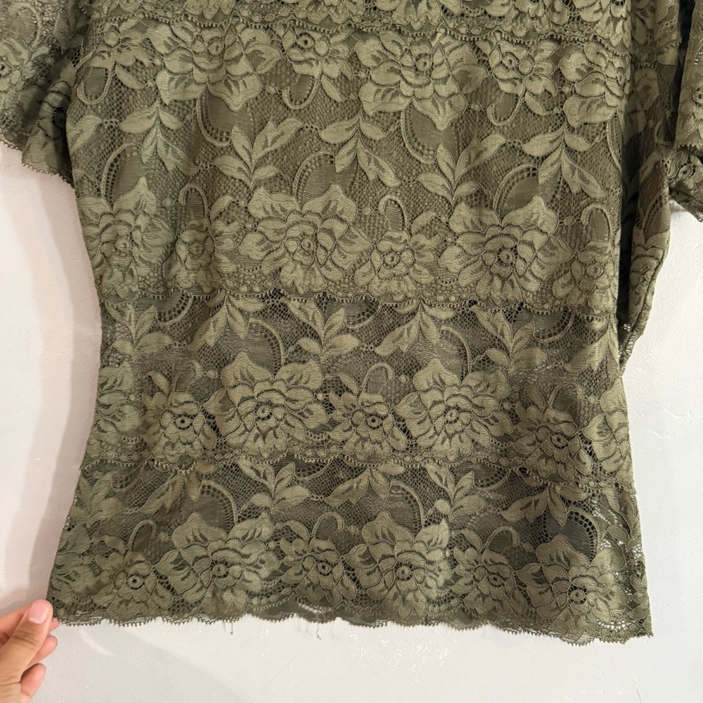 Guess Shayna Mock Neck Olive Lace Blouse - Picture 4 of 8